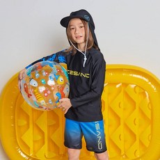 ICE SAND 男童防曬泳衣雙層褲護頸帽套組 BR-533106