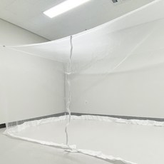 MomSFeel 拉鍊式方形蚊帳組, 隨機出貨