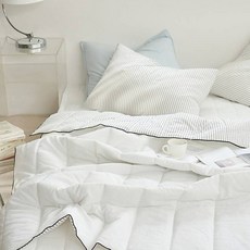 DECOVIEW 摩登條紋雪花紗鋪棉涼被, 白色