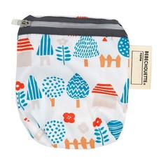 BEBE CHOUETTE 藥物收納包, 森林裡的家