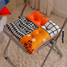 홈플로우 다양한 드로잉 패턴의 엉덩이 쿠션 방석