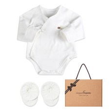 HappyOrganic 新生兒基本包屁衣 蝴蝶衣 + 腳套 + 禮盒組