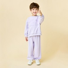 Bebezoo 兒童秋季刺繡上下套裝