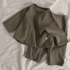 PEEKABOO 童款Friends坑條長袖套裝