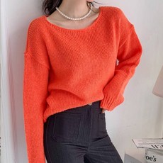 針織女款寬鬆版羊駝毛基本款船型領針織衫