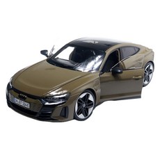 bbUrago 1:18 2022 奧迪 RS e-tron GT 汽車壓鑄模型 電動車 合金模型, 戰術綠, 1個
