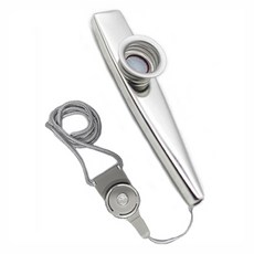 英國世代掛繩型金屬卡祖笛, 銀, 一代卡祖笛項鍊類型