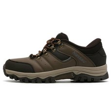 Nassau 公路健行鞋