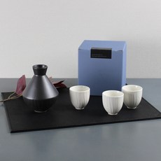 月鹽 半德利實用四件圍棋套組, 1套, 酒瓶 + 酒杯 3入