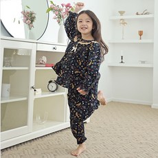 토토와모모 여아용 보온 잠옷 긴팔 겨울 풍경 기모