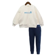 Uravi 兒童Kello大學T + 口袋褲套裝