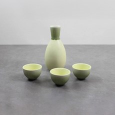 Dalsogum 陶瓷燒酒杯 酒瓶 德利 酪梨酒瓶 酒杯 4件組, 1套, 酒瓶 + 酒杯 3件