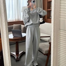 saystyle 女款 Ameu V領寬鬆大學T + 寬褲套裝