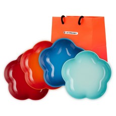 LE CREUSET 花型盤 20cm 4件組 + L號購物袋, 20cm盤子4件組 + L號購物袋, 1套, 彩虹(紅色, 橘色, 薄荷綠, 馬賽藍)