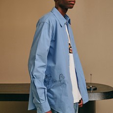 브루클린뮤지엄 남녀공용 아티팩 시리즈 애인션트 에어러 프래그먼트 오브 언 아쳐 버튼 다운 면 셔츠