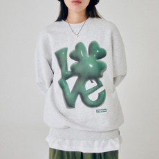 비전스트릿웨어 남녀공용 보온 3D Love Crewneck 맨투맨 VS2303CR09LG