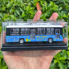 B2WIN 優質耐用塑膠模型火車款式 07, 1個