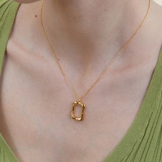 로아주 여성용 melting square necklace
