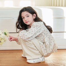 Bebezoo 女童口袋愛心褲