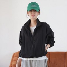 Chic Fox 女款 Unlimited 防風夾克