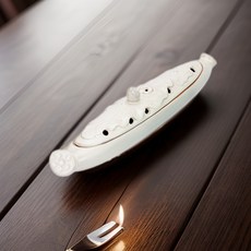 Ourworks 陶瓷蓮葉香筒, 白色