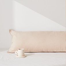 ARPEGGIO BASIC Delton 撞色帆布長抱枕 含枕芯, 牛奶米色
