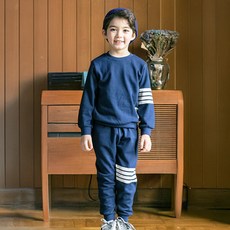 vavkids 兒童四條紋上下套裝