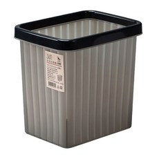 UDA 有達 日光垃圾桶 迷 610, 顏色隨機