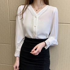 페이퍼먼츠 고엔 브이넥 진주 레이스 소매 블라우스 10108