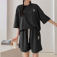 라라온 패치 루즈핏 라운드 반팔 티셔츠 + 밴딩 반바지 세트 TSP2331