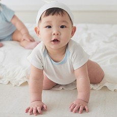 BABY&I 坑條莫代爾透氣包屁衣