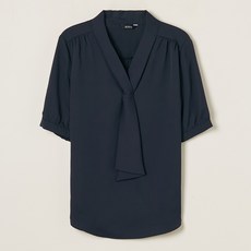 Roem 女款基本款短袖固定領結襯衫