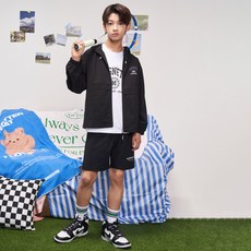 JCB 男童款4.5分四面彈性運動褲 S303