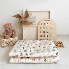 FORMONGDE 嬰幼兒用紮實涼爽的涼感人造絲涼墊, 1個, 餅乾熊