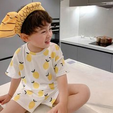 JOYMULTI 兒童白色褶皺短袖短褲套裝