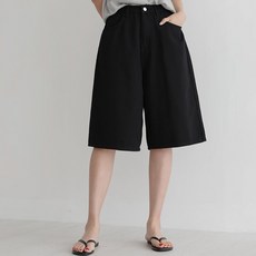 andstyle 女款基本款斜紋棉百慕達短褲 264652