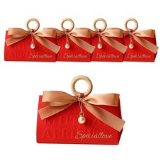 Meribelle 木質掛環 金色珍珠緞帶 三角禮品袋 大型, 紅色, 5個