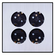 Charming 4孔嵌入式插座 黑色, 1個