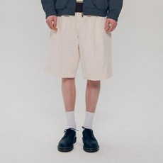 Yale 耶魯 男士卡其百慕達短褲