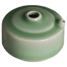 DS TRADING 好用硯滴 淺綠色, 1個