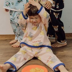 ROTOTO bebe 兒童Carry Hulleong居家服上衣+褲子套組