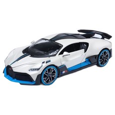 Maisto 1:24 Bugatti Divo汽車壓鑄合金模型, 白色, 1個