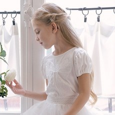 Ellalouise 女童款Abequetua蝴蝶結蕾絲T恤