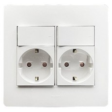 Legrand 羅格朗 T'avient 接地分離型附開關插座 白色 2孔 直立式, 1個