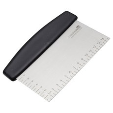 Masterclass 麵糰切刀, 1個