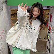 TANIZ 女款 Meritz 基本款字母印花大學T恤