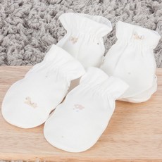 Organic Boom 新生兒用 2026年馬年 防抓手套 + 腳套組 四季