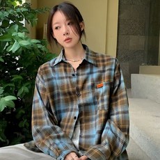 DMELD 女款美拉德風格休閒格紋襯衫