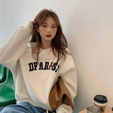 DMELD 女款圓領字母大學T恤