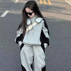 Arbe 兒童克萊配色上下裝套裝